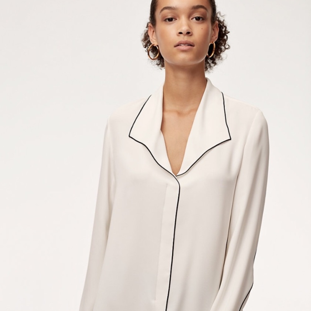 Aritzia Babaton Rena Blouse